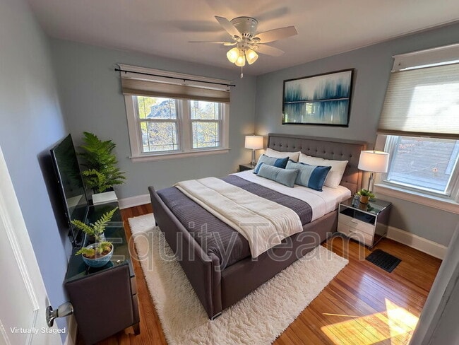 Building Photo - 4107 Sherwood Ave