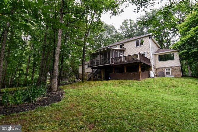 Building Photo - 12134 Holly Knoll Cir