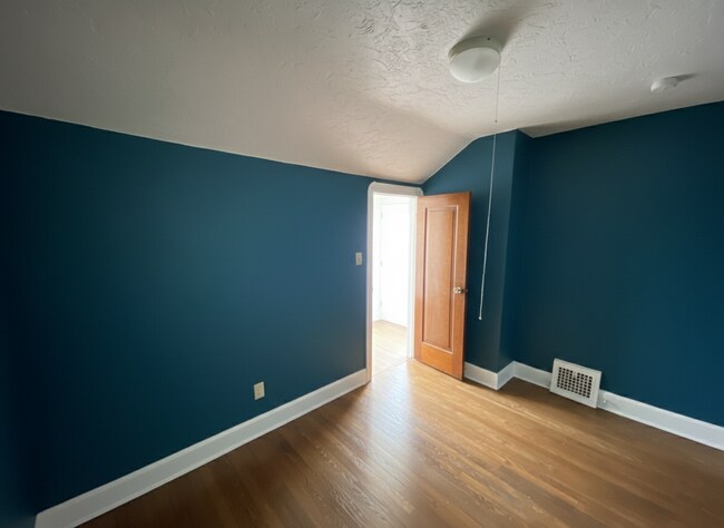 Building Photo - 5817 Archmere Ave