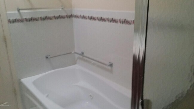 Building Photo - 388 Harrier Dr