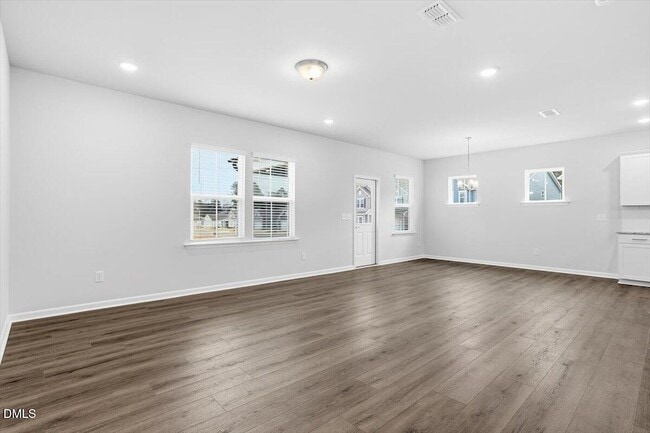 Building Photo - 465 Grange Farm Pl