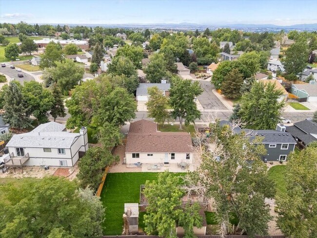 Building Photo - Charming 3 beds 2 baths in Centennial!