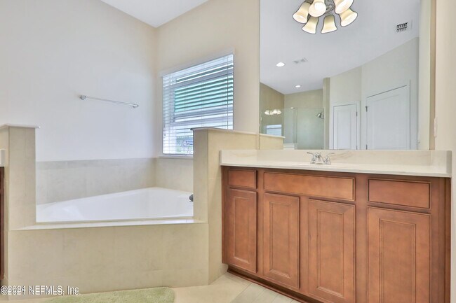 Building Photo - 357 Huffner Hill Cir