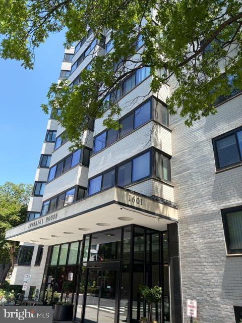Building Photo - 1601 18th St NW