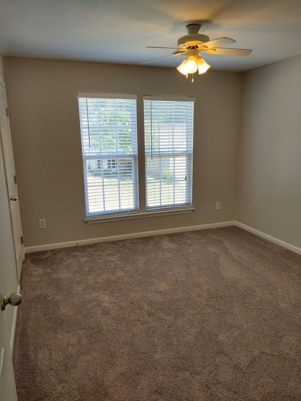 Building Photo - 118 Morell Dr