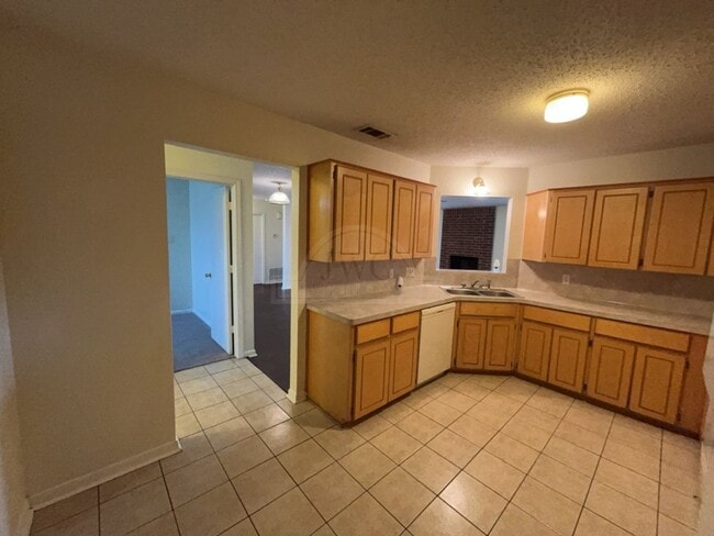 Building Photo - 4206 Frigate Dr