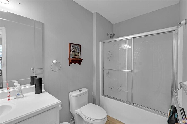 Building Photo - 569 Garner Way NW
