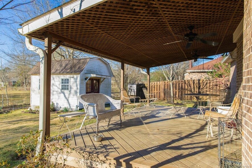 Building Photo - 6308 Tioga Rd