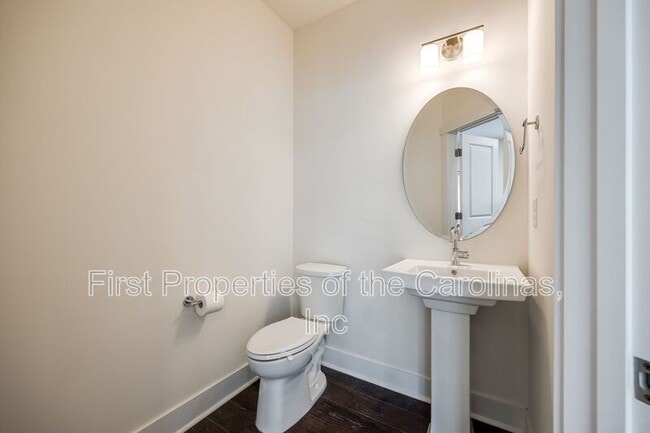 Building Photo - 1540 Striped Bass Ln