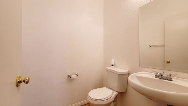 Building Photo - 8344 Golden Cypress Ave