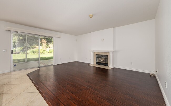 Building Photo - Beautiful Updated Home in Reche Canyon