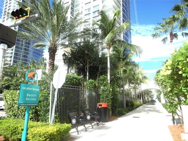 Building Photo - 17800 Atlantic Blvd
