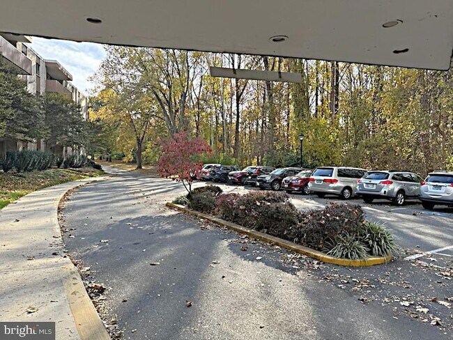 Building Photo - 7505 Democracy Blvd