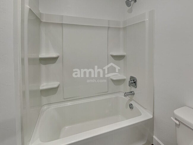 Building Photo - 7495 S Via Bombachas