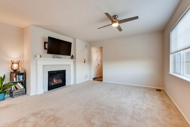 Building Photo - Welcome to Copperleaf!! Beautifully Mainta...