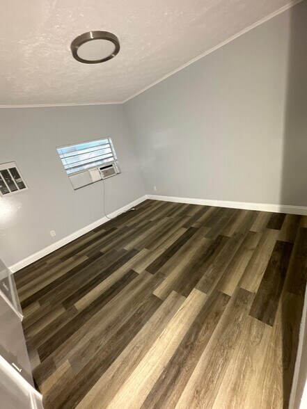 Building Photo - 1039 Phelps St