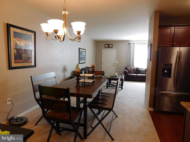 Building Photo - 82 Riverwalk Blvd