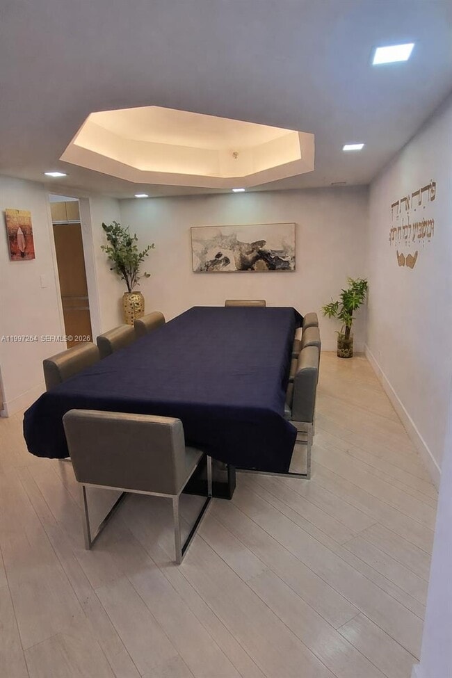 Building Photo - 19355 Turnberry Way