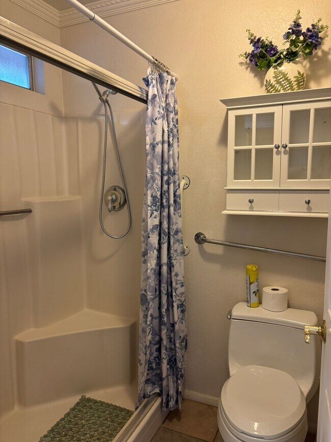 Building Photo - 1681 Leisure World