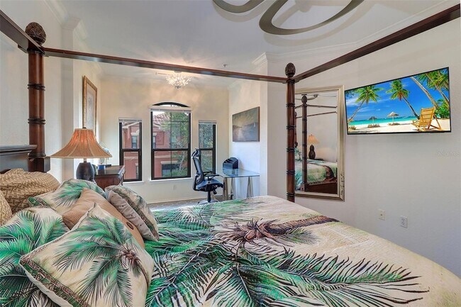 Building Photo - 2749 Via Cipriani