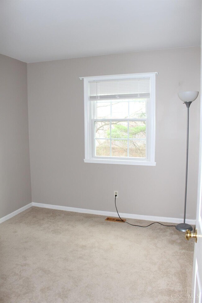 Building Photo - 9156 Dominion Cir