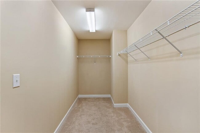 Building Photo - 4835 Edgemoore Trce