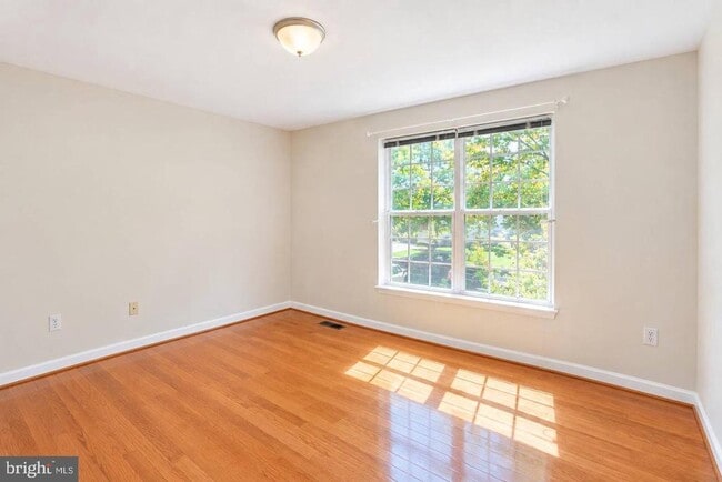 Building Photo - 12303 Milestone Manor Ln
