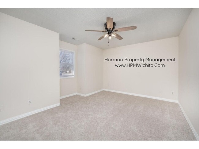 Building Photo - 1502 S Goebel Cir