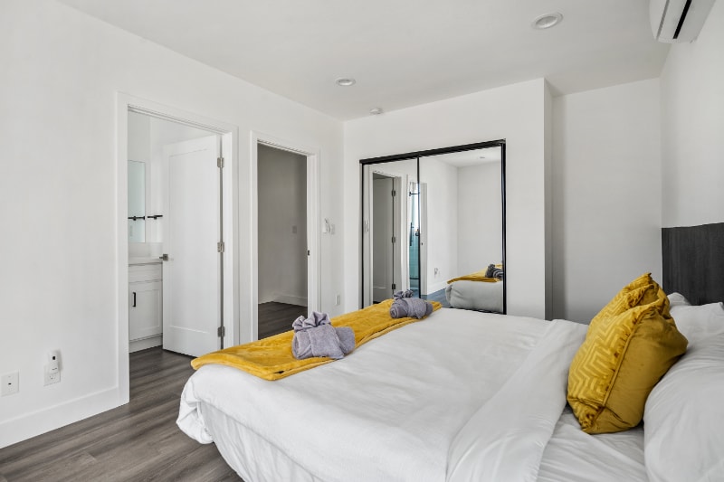 Building Photo - 3987 Dalton Ave