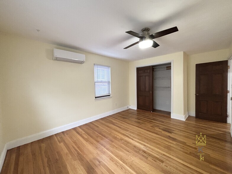 Building Photo - 9 Reservoir Rd