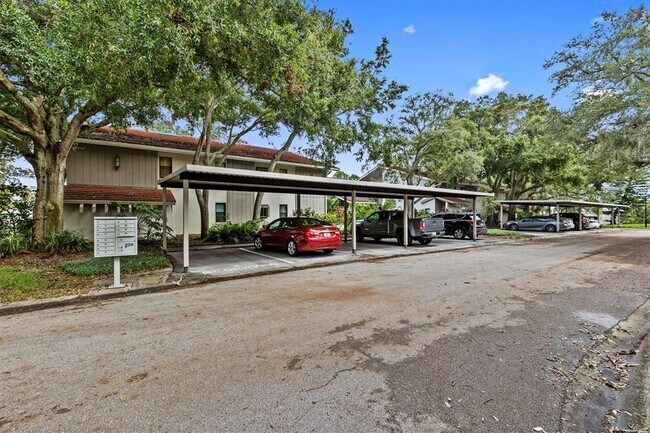 Building Photo - 300 S Florida Ave