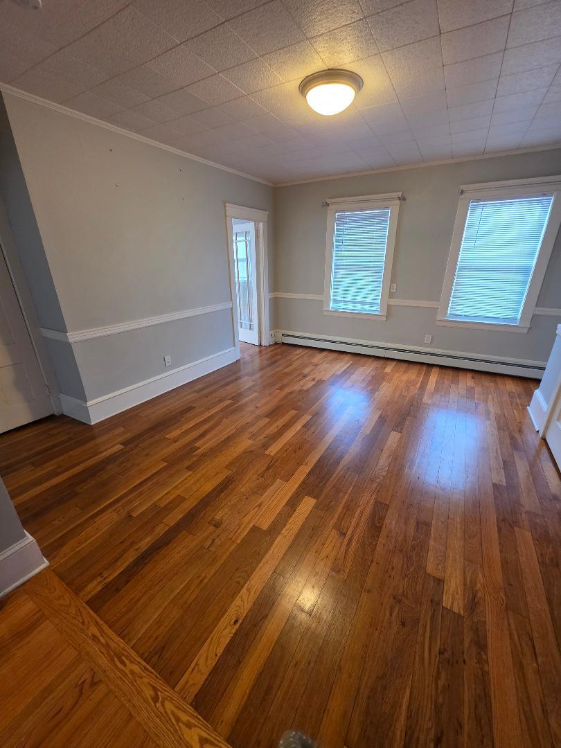 Building Photo - 1066 Bedford St