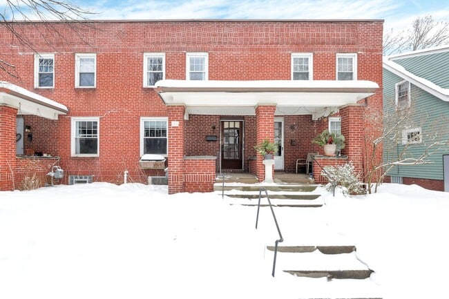 Building Photo - 47 W Weber Rd