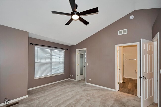 Building Photo - 582 Declaration Ln