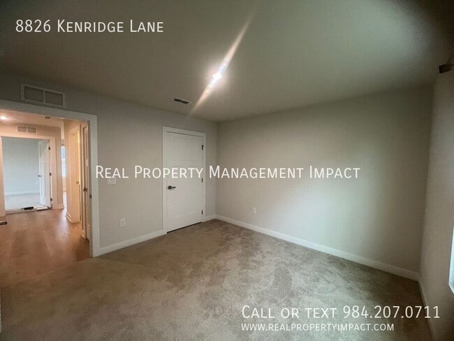 Building Photo - 8826 Kenridge Ln