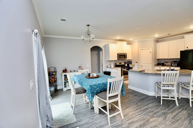 Building Photo - 525 Kittiwake Ln