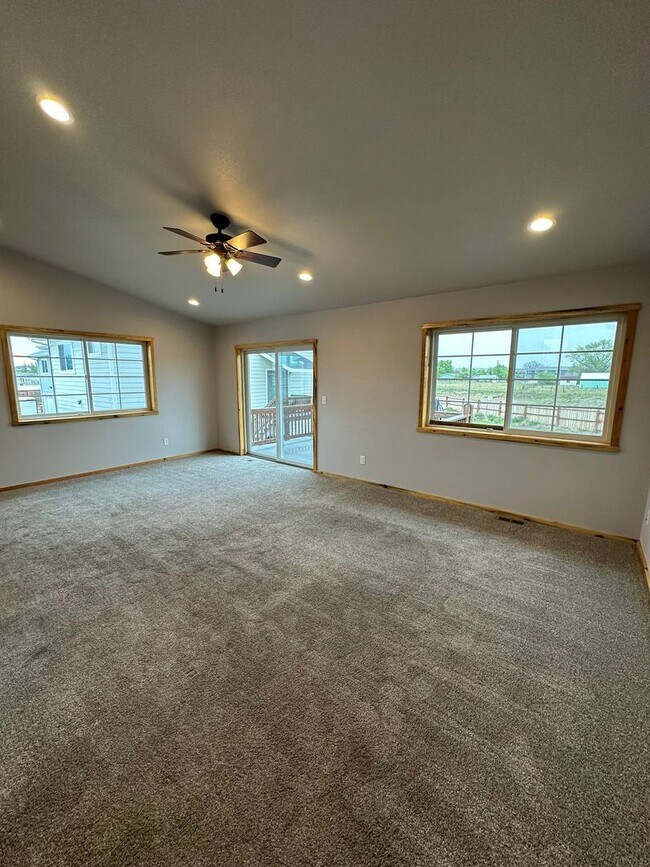 Building Photo - 1308 Bette Ln