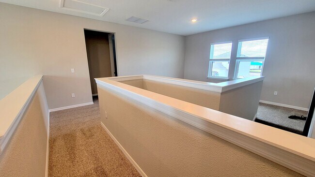 Building Photo - Stunning 5 bedroom, 3.5 bath Home in Skye Ranch ~ Built in 2024