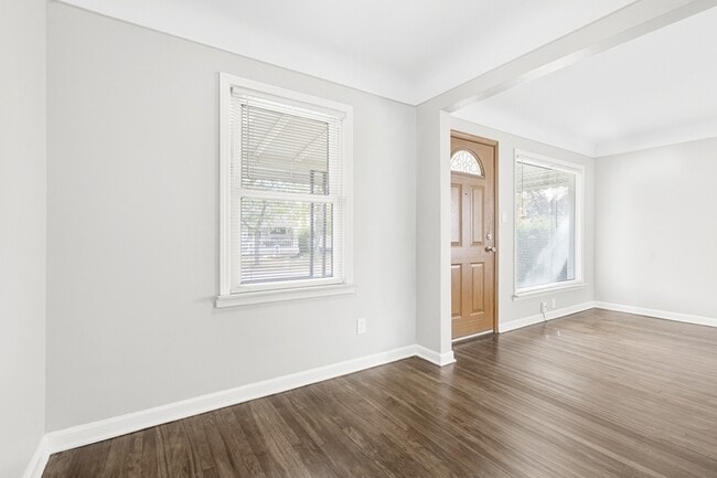 Building Photo - 3522 23rd St
