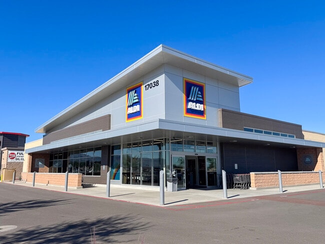 Building Photo - 2Bed/2Bath House in North Surprise! $199 MOVE-IN SPECIAL! Move-In Ready on 02/05/2026!