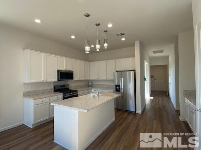 Building Photo - 7630 Navasota Dr