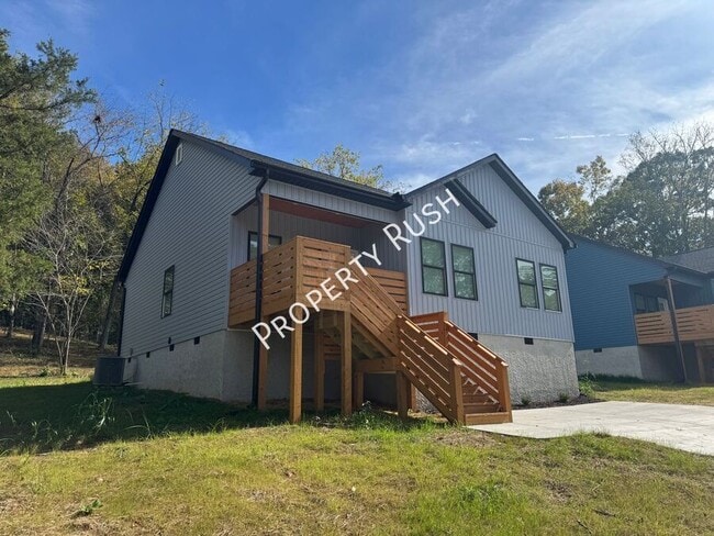 Building Photo - 1852 Wilberforce St