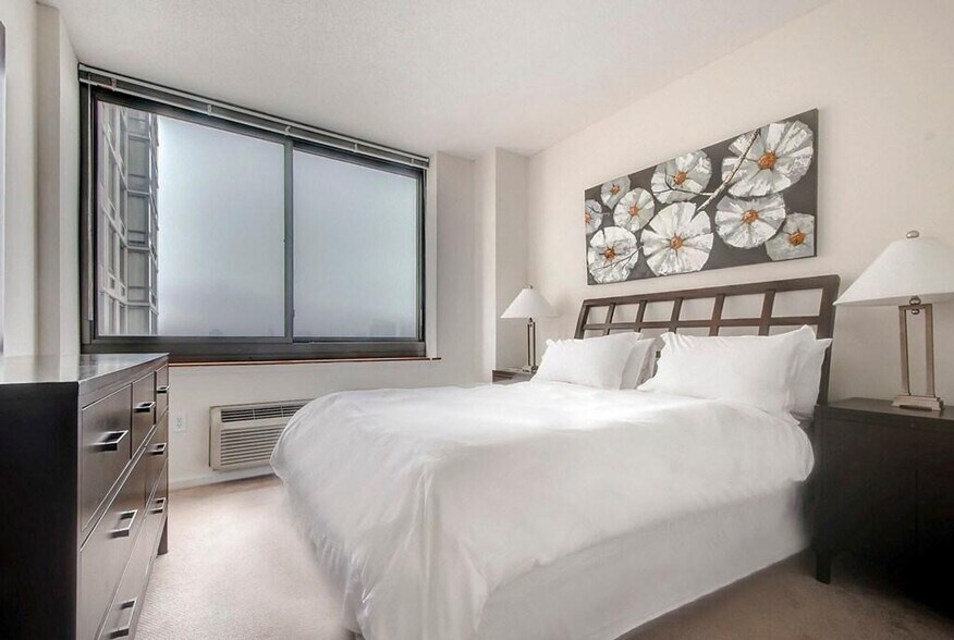 Building Photo - 48 Washington Blvd