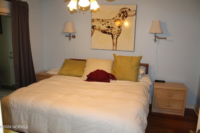 Building Photo - 1534 Deer Pointe Ct SW