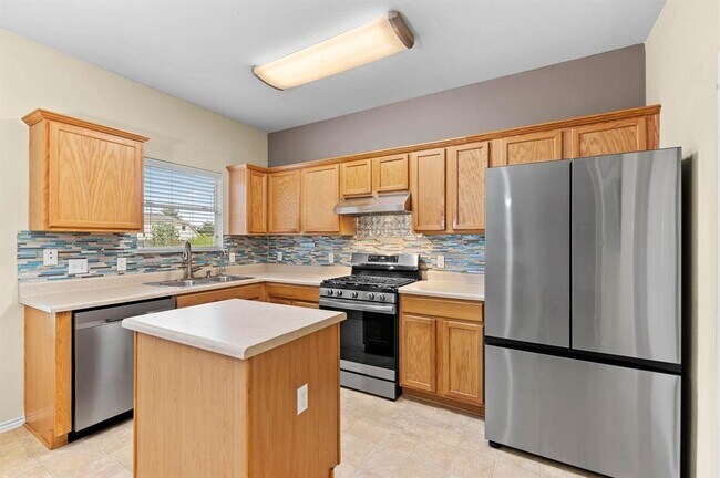 Building Photo - 1400 Orange Spice Ct