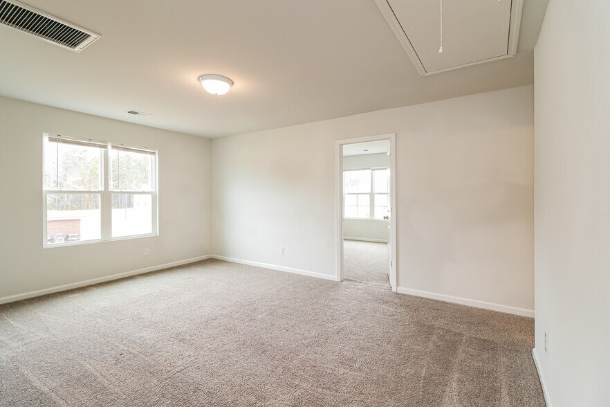 Building Photo - 39 Tondee Wy