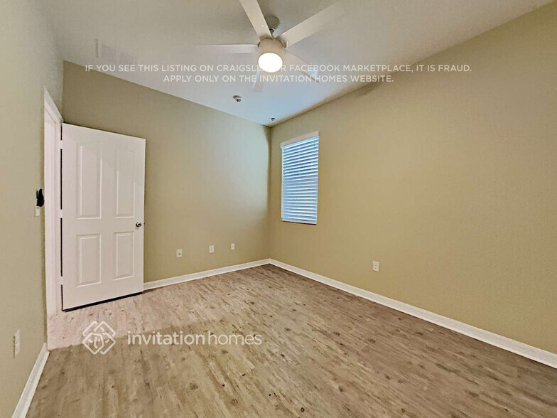 Building Photo - 2316 Avellino Ave