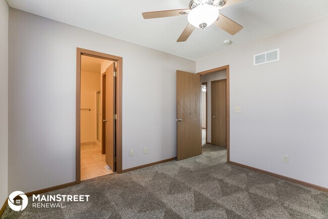 Building Photo - Welcome Home!