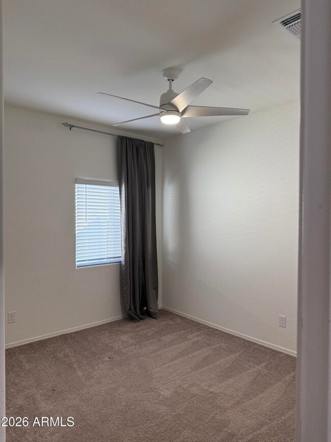 Building Photo - 1691 W Inca Dr