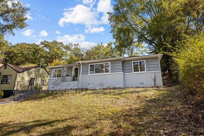 Building Photo - 2609 20th St SW